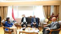 وزيرة الإسكان تبحث مع شركة «أكوا باور» إنشاء وتشغيل محطات تحلية مياه البحر