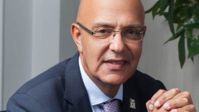 الأهلى صبور تدعم "تحيا مصر" لتوفير المستلزمات الطبية لمواجهة كورونا