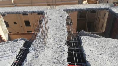 أجهزة المدن تواصل جهودها لإزالة مخالفات البناء