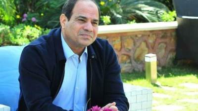 السيسي يتابع توصيل الكهرباء للعاصمة الإدارية الجديدة