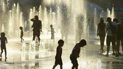 موجة شديدة الحرارة بداية من غداً.. إليك حالة الطقس