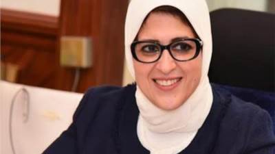 بشرى للمصريين.. وزيرة الصحة: نجاح تجربة حقن مصابي «كورونا» ببلازما المتعافين