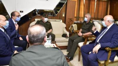 «القابضة للقطن» توقع بروتوكولا مع «الوطنية للمقاولات» لتطوير مصانع غزل ومحالج