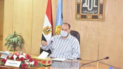 محافظ أسيوط يناقش الاستعدادات النهائية لإنتخابات مجلس الشيوخ 2020