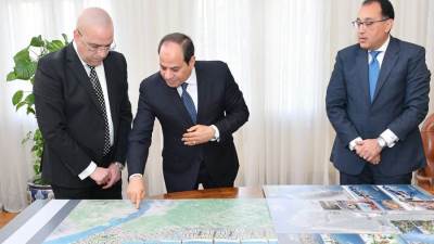 «عاصمة ومدن وإسكان وطرق».. السيسي يبني مصر من جديد