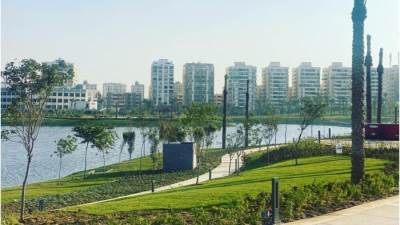 وزير الإسكان يتابع الموقف التنفيذى لمشروعات التطوير الجارى تنفيذها بمحافظة القاهرة