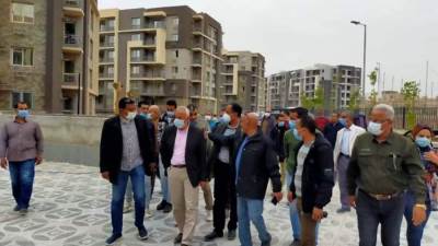 مسئولو "الإسكان" يتفقدون مشروعات مدينة المنيا الجديدة