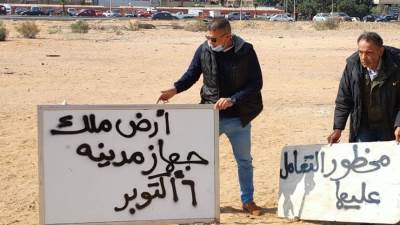 ضبط كافيهات تقدم «شيش» وغلق بدروم غيَّر النشاط وسحب قطعة أرض بـ«6 أكتوبر» (صور)