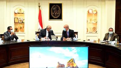 "الإسكان": تنفيذ 9 مشروعات في "الوادي الجديد" باستثمارات 2.9 مليار جنيه