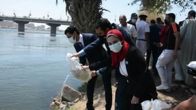 الزراعة:هيئة الثروة السمكية تقوم بإلقاء 3 مليون وحدة زريعة البلطى في نهر النيل