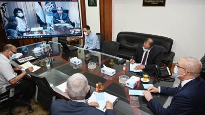 الجزار ومعيط يناقشان ملف الشركة القابضة لمياه الشرب لفض التشابكات المالية