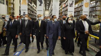 رئيس الوزراء يشهد افتتاح مستودع شركة «أمازون» بمدينة العاشر من رمضان