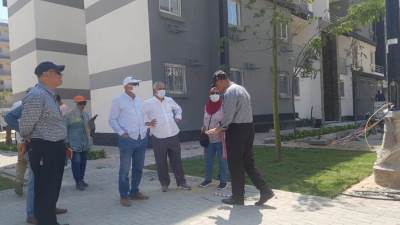 بالصور ..رئيس هيئة المجتمعات العمرانية فى جولة تفقدية لمدينة المنصورة الجديدة