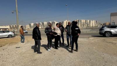 رئيس جهاز القاهرة الجديدة يتفقد طريق العين السخنة القديم ومداخل المدينة