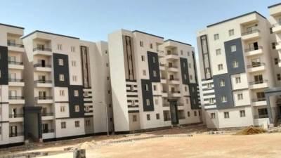 وزيرة الإسكان تتابع مشروعات البنية التحتية وتطوير المحاور بمدن الصعيد الجديدة