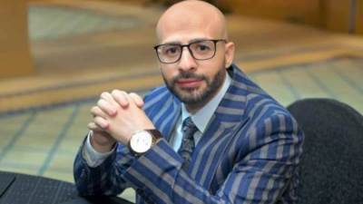 «مرصد الذهب»: الأوقية تتراجع 1.7% في مايو وسط تقلبات حادة