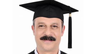 نائب رئيس جهاز مدينة العبور الجديدة يحصل على ماجستير إدارة الأعمال